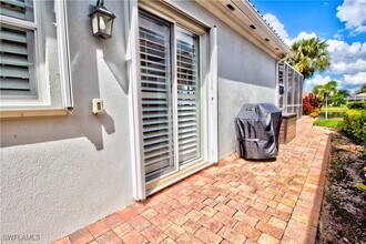 7931 Valentina Ct in Naples, FL - Building Photo - Building Photo