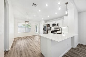 3303 Wickham Ln in Austin, TX - Building Photo - Building Photo