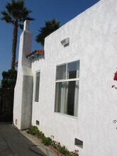 4383 42nd street in San Diego, CA - Foto de edificio - Building Photo