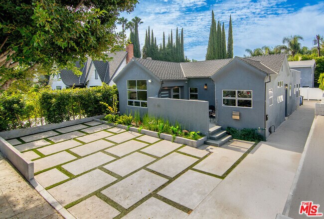 307 S Citrus Ave in Los Angeles, CA - Building Photo - Building Photo