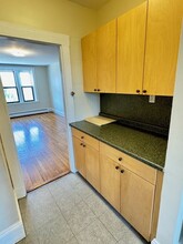 1682 Commonwealth Ave, Unit 3 in Boston, MA - Building Photo - Building Photo