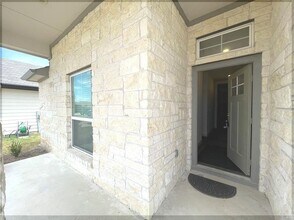 806 Pease River Wy in Hutto, TX - Building Photo - Building Photo