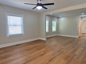 114 E Club Blvd in Durham, NC - Building Photo - Building Photo