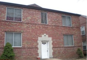 6948 Chippewa St Apartments