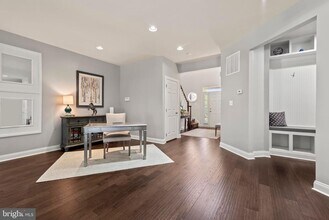 23303 Mount Middleton Square in Ashburn, VA - Building Photo - Building Photo