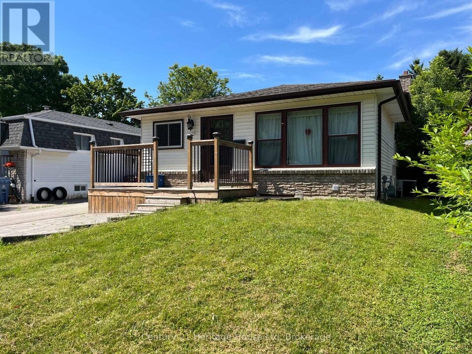 375 W Acres Dr in Guelph, ON - Building Photo