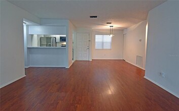 4207 Winding Moss Trail in Tampa, FL - Building Photo - Building Photo