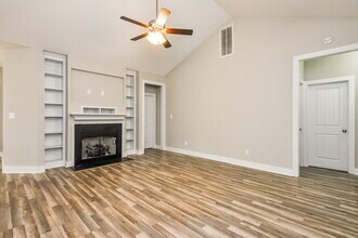 75 Wood Green Dr in Wendell, NC - Building Photo - Building Photo