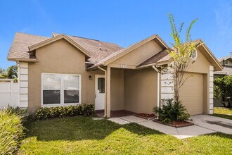 520 Madrigal Ct in Orlando, FL - Building Photo - Building Photo