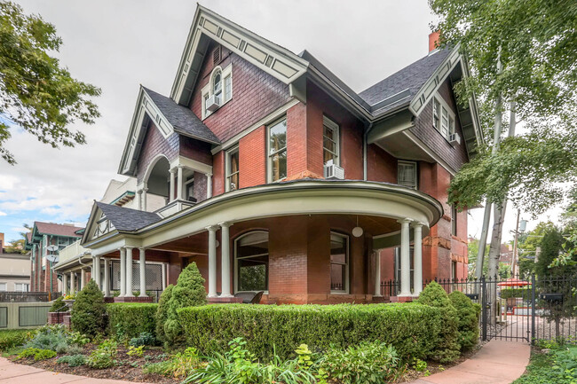1638 N Ogden St, Unit 3