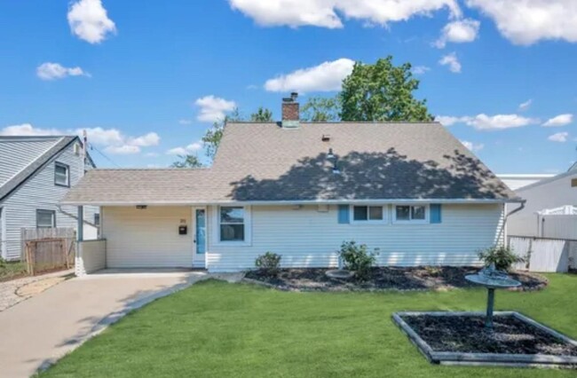 property at 31 Gleaner Ln