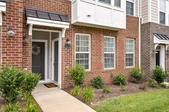 8112 Wistar Creek Mews in Henrico, VA - Building Photo - Building Photo