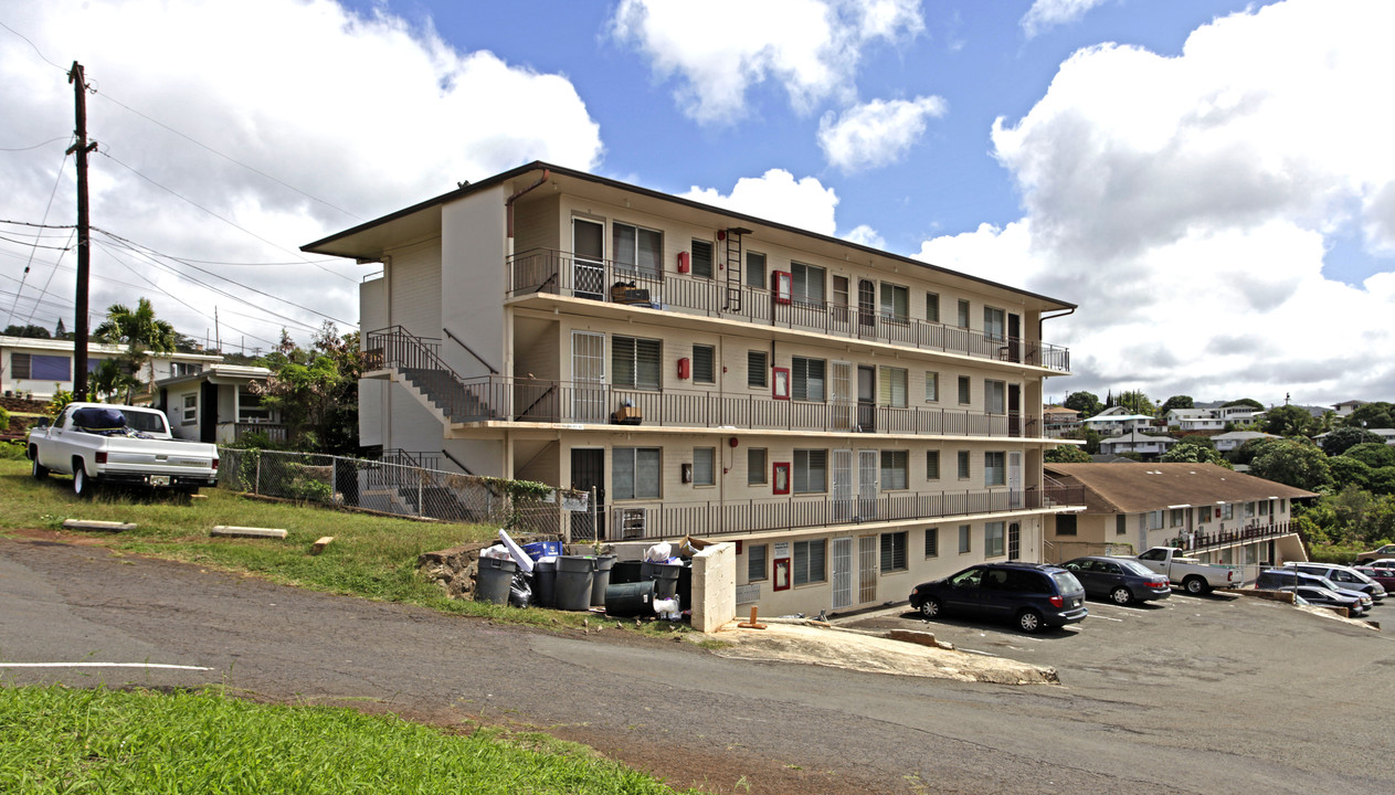 99-803 Halawa Heights Rd in Aiea, HI - Building Photo