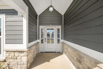9203 Harvester Pl in Louisville, KY - Building Photo - Building Photo
