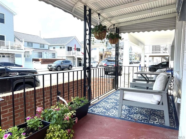 86 Wyoming Ave in Long Beach, NY - Building Photo - Building Photo