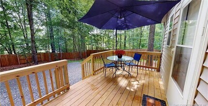 2402 Rockwood Dr in Sanford, NC - Building Photo - Building Photo