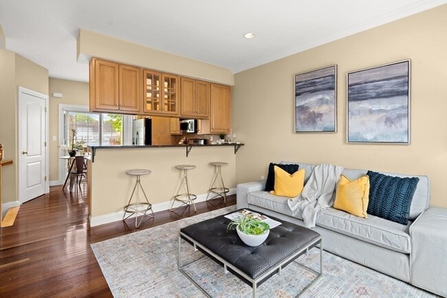 72 Exchange St in Waltham, MA - Building Photo - Building Photo