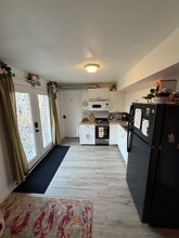 2914 Sunset Dr W in University Place, WA - Building Photo - Building Photo