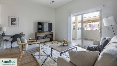 5750 N La Cholla Blvd in Tucson, AZ - Building Photo - Building Photo