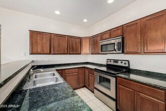 12050 N Panorama Dr in Fountain Hills, AZ - Building Photo - Building Photo