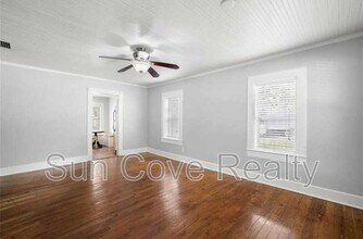 1803 Douglas Ave in Clearwater, FL - Building Photo - Building Photo