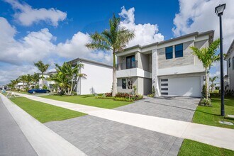 9147 Silver Marsh Ln in Boca Raton, FL - Building Photo - Building Photo