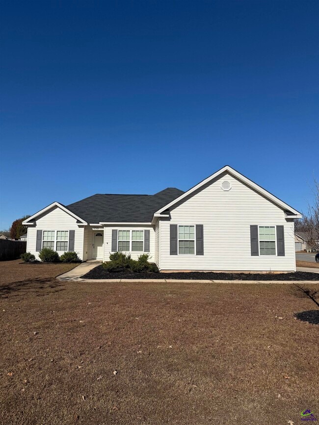 property at 150 Worchester Cir