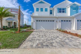 469 Marquesa Cir in Saint Johns, FL - Building Photo - Building Photo