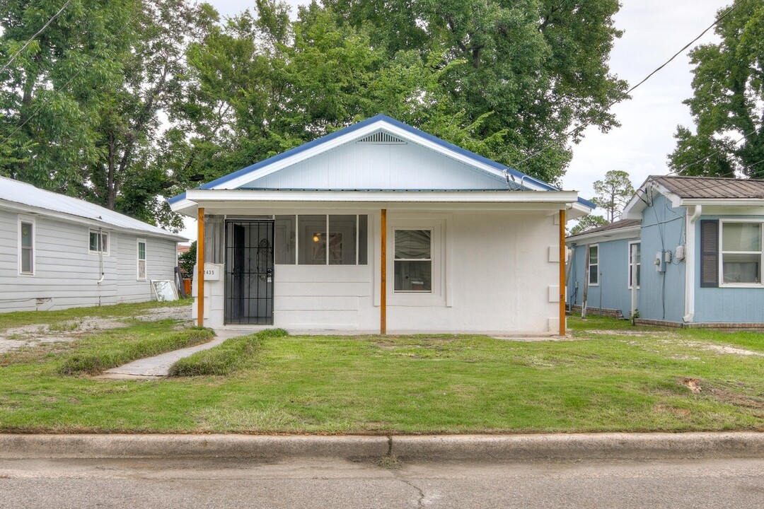 1435 Perry Ave in Augusta, GA - Foto de edificio