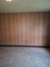 7028 Dawson Pl in Jennings, MO - Building Photo - Building Photo
