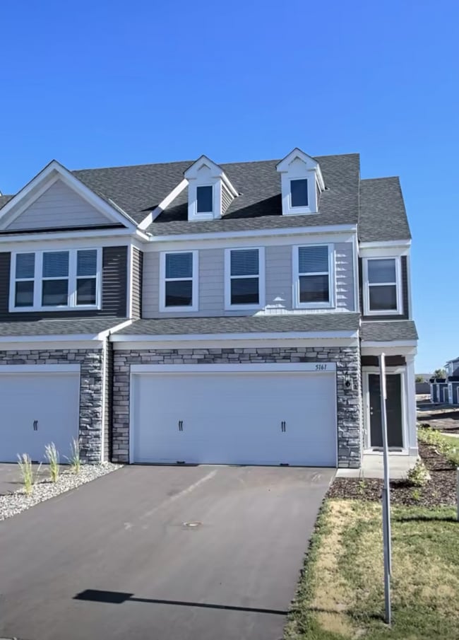 property at 5161 94th Ln N