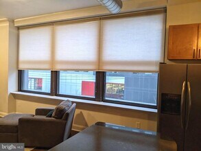 1100 S Broad St in Philadelphia, PA - Building Photo - Building Photo