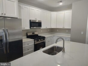 112 W Main St in Sudlersville, MD - Building Photo - Building Photo