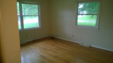 750 Terrace View Dr in Lexington, KY - Foto de edificio - Building Photo