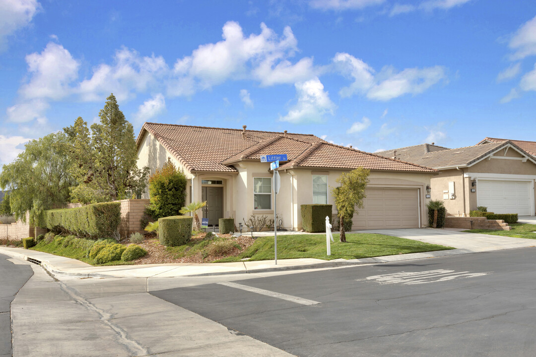 7821 Littler Drive55 Senior Community in Hemet, CA - Building Photo