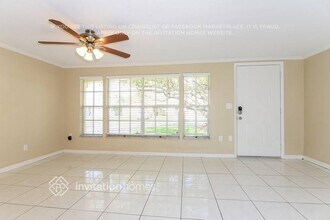 3824 Sail Dr in New Port Richey, FL - Building Photo - Building Photo