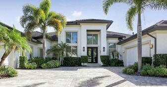 10372 Kensington Shore Dr in Orlando, FL - Building Photo