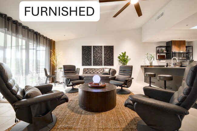 property at 11202 S Shoshoni Dr