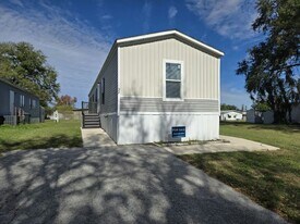 1234 Reynolds Rd in Lakeland, FL - Building Photo