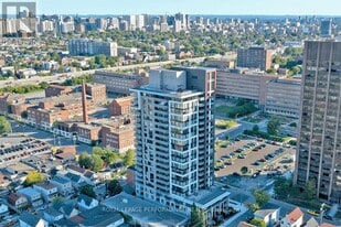 518 Rochester St in Ottawa, ON - Building Photo