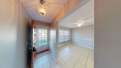 1083 Hemingway Dr in Deltona, FL - Building Photo - Building Photo