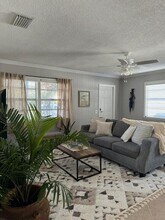601 N Pennock Ln in Jupiter, FL - Building Photo - Building Photo