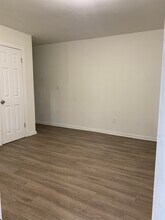 560 Christopher St in St. Augustine, FL - Building Photo - Building Photo