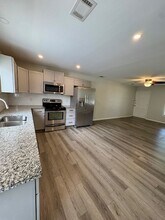 1509a Harbor View Rd in Charleston, SC - Building Photo - Building Photo