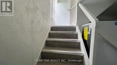 164 Meadowvale Rd in Toronto, ON - Building Photo - Building Photo