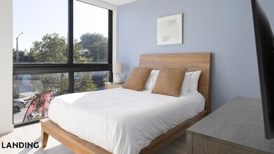 3830 NW 11th St, Unit 1-209 in Miami, FL - Building Photo - Building Photo