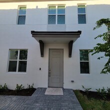 8978 Zevon Ct in Wellington, FL - Building Photo - Building Photo