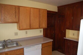 205 N Few St in Madison, WI - Building Photo - Building Photo