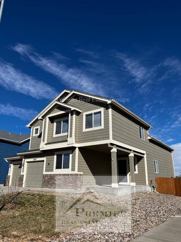 8263 Belleterre Dr in Fountain, CO - Building Photo - Building Photo