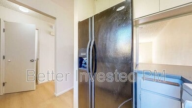 965 Marlene St in Ukiah, CA - Building Photo - Building Photo